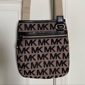 Michael Kors Crossbodg Bag